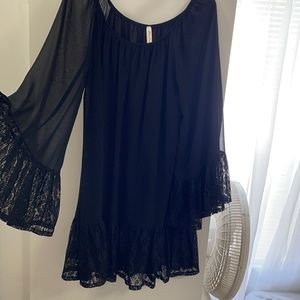 Black long sleeve lace dress